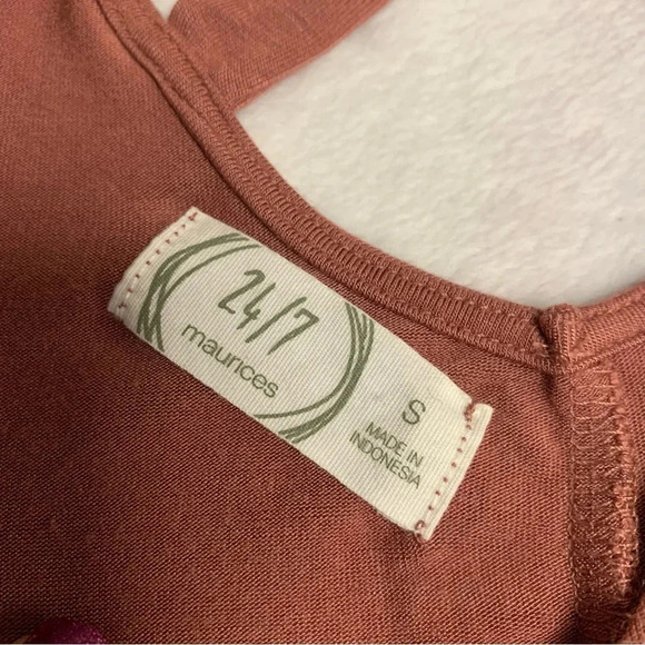 Maurice’s 24/7 dark coral sundress size small very stretchy has pockets - Picture 4 of 7